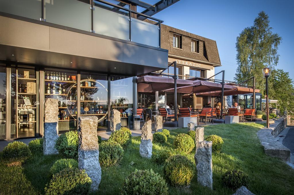 Logis Hotel Et Spa Chez Camillou Омон-Обрак Экстерьер фото